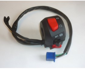 PŘEPÍNAČ PRAVÝ (ZHÁŠEČ MOTORU) - (845 OHC CLASSIC + SCRAMBLER)